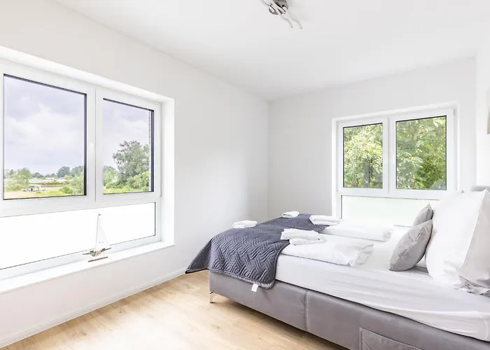 Strandhaus, Bis Zu 8 Personen, Mit Garten, 250 Meter Fusslaeufig Zum 펜션 *